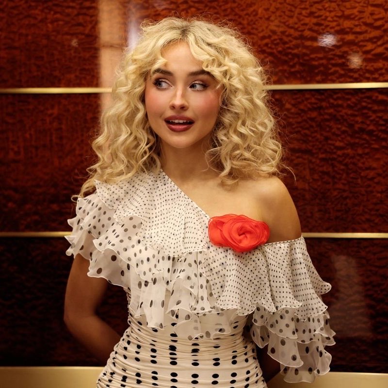 ms. superior thinking tweet media