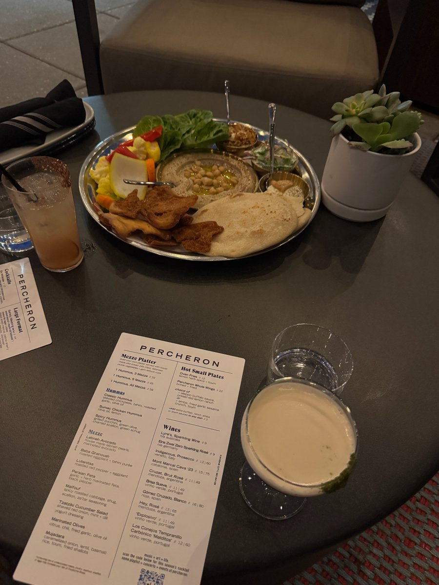 KCSpotlight's tweet image. One of the best views of KC’s skyline: from Percheron, the rooftop bar/restaurant on top of Crossroads Hotel. It’s reopened. Wonderful Mediterranean cuisine. 👌🥙🌃 @crossroadshotelkc #kc #kansascity