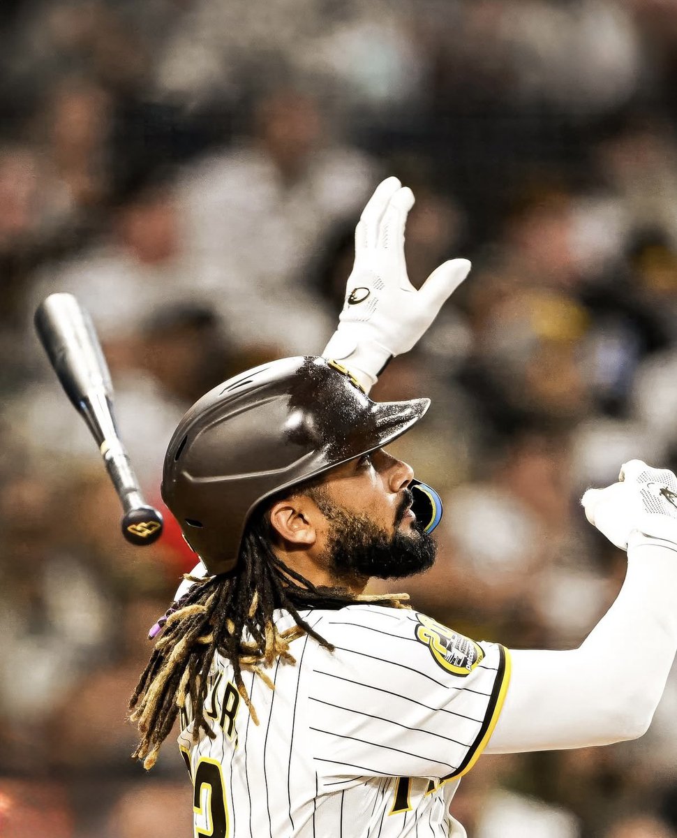 picksdepolo's tweet photo. Si Fernando Tatis Jr no conecta su primer HR de la temporada este fin de semana en el Estadio Harp Helú en CDMX, no va pegar ninguno en todo el año. 

Habrá que aprovechar lo poco que pague ese HR con mucho valor https://t.co/mxXymu97M9