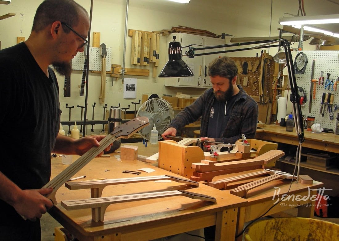 BenedettoGuitar's tweet photo. Precision from the nut to the tailpiece. Every guitar that leaves our workshop undergoes a rigorous inspection and setup process. We ensure the playability meets the high standards required for professional performance.
#MasterLuthier #GuitarSetup #Playability #BenedettoGuitars https://t.co/ntoOQxQi4u