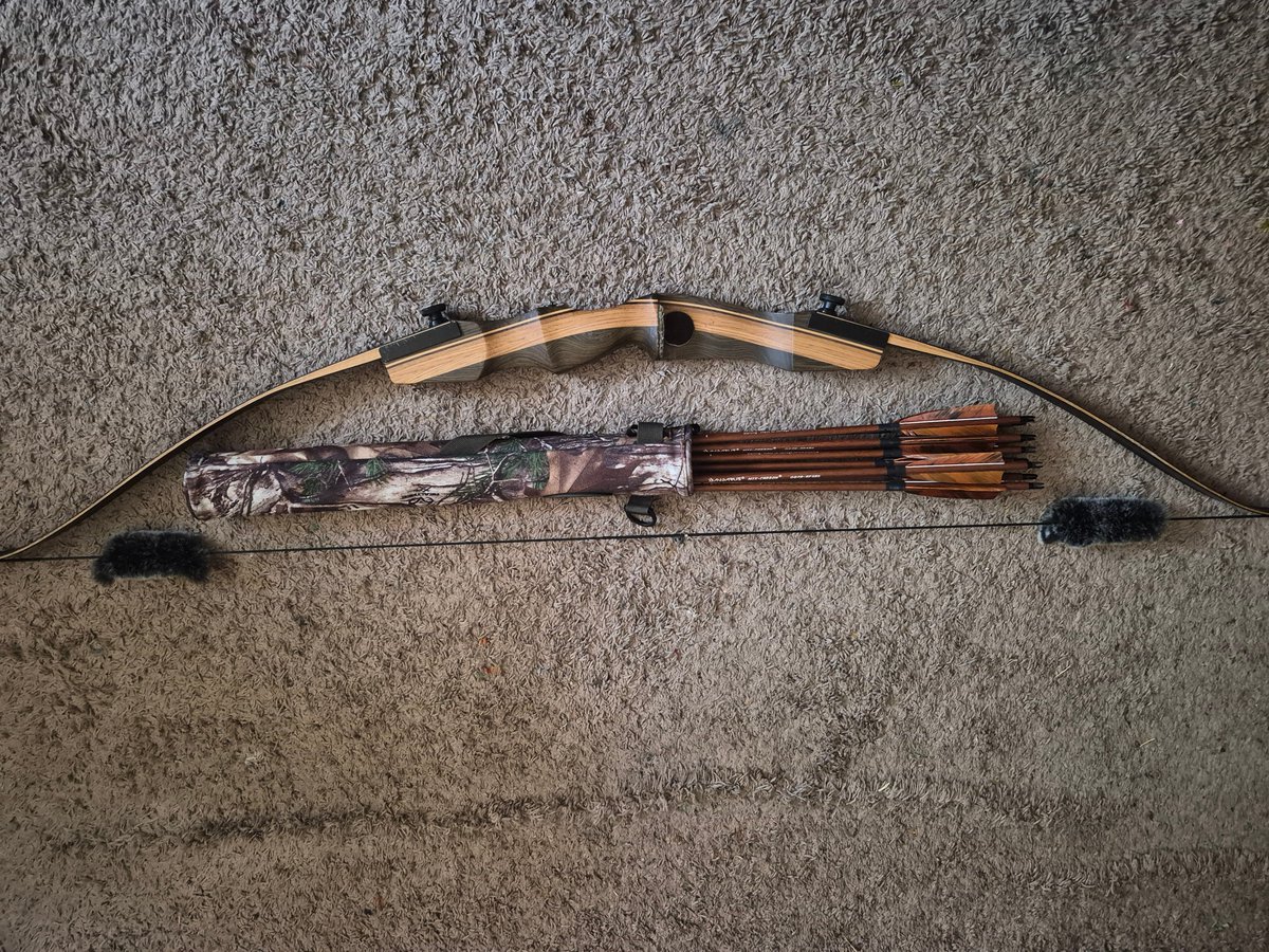 MrAwolf's tweet image. Bow time!
Every day this week I have been practicing in the back garden. I was getting weak, could hardly anchor and hold my shot. 
Now back to Normal in a few days!

#Archery