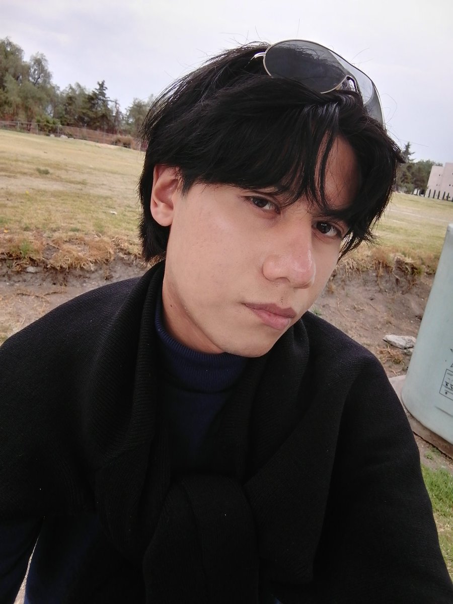 uriel tweet media