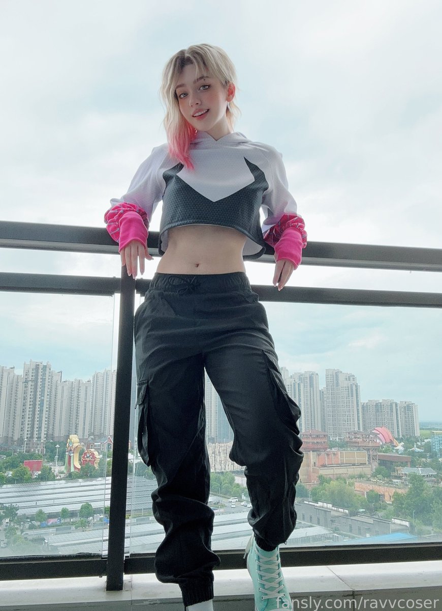 Gwen Stacy tweet media