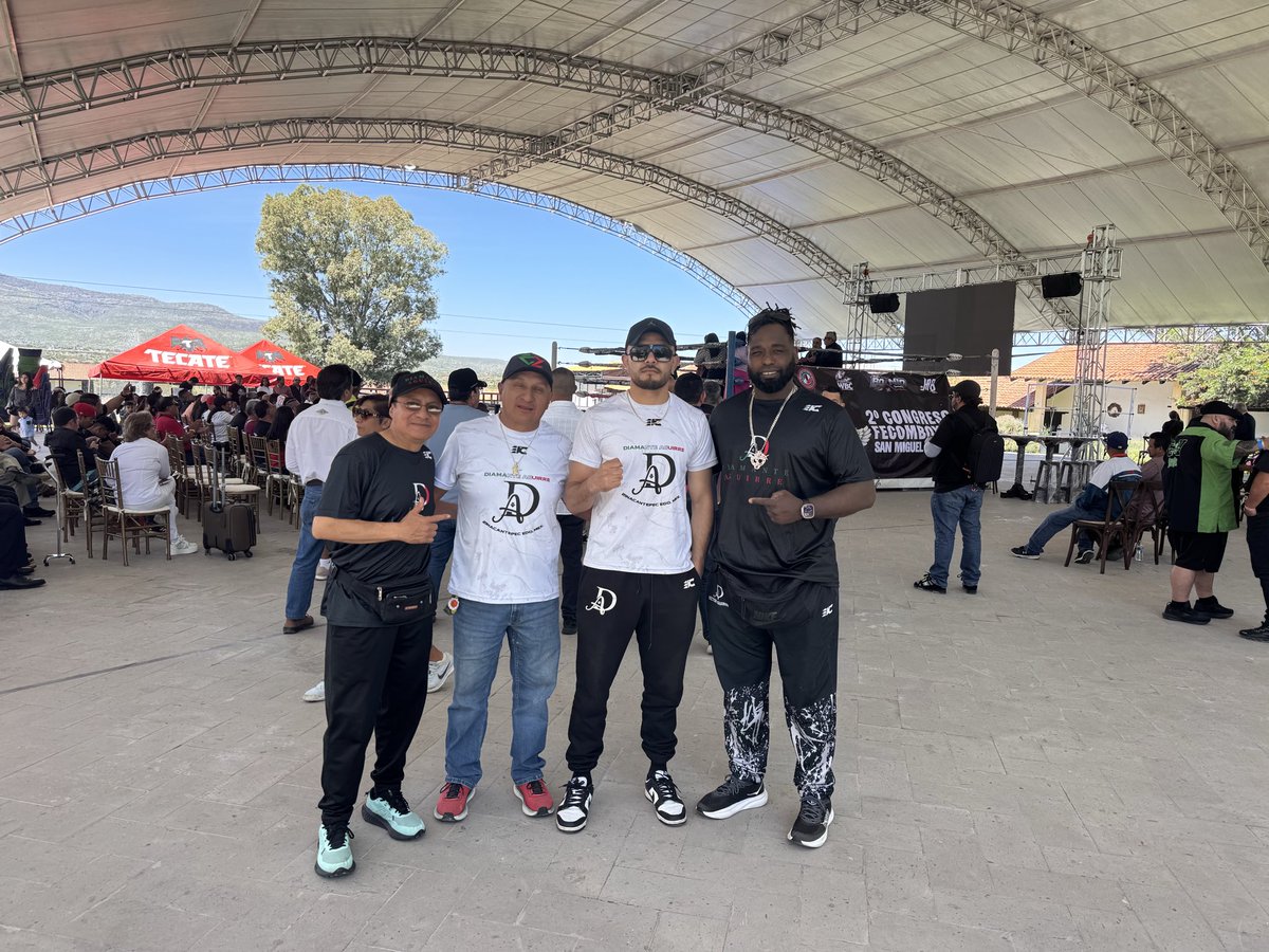 CarlosDuarteBox's tweet photo. Gloria a Dios, listo el chequeo médico y cierre de preparación con la ceremonia de pesaje para el Diamante Aguirre mañana a sacar cada aprendizaje en el ring.
Salmos 34:8
#Jesucristoeselcamino
#Diostodosuficiente
#tudecidespelear https://t.co/p1E3CGk912