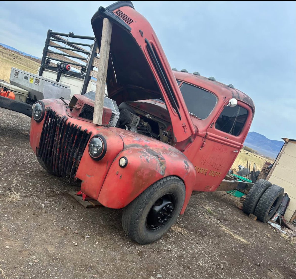 OneTonScoutII tweet media