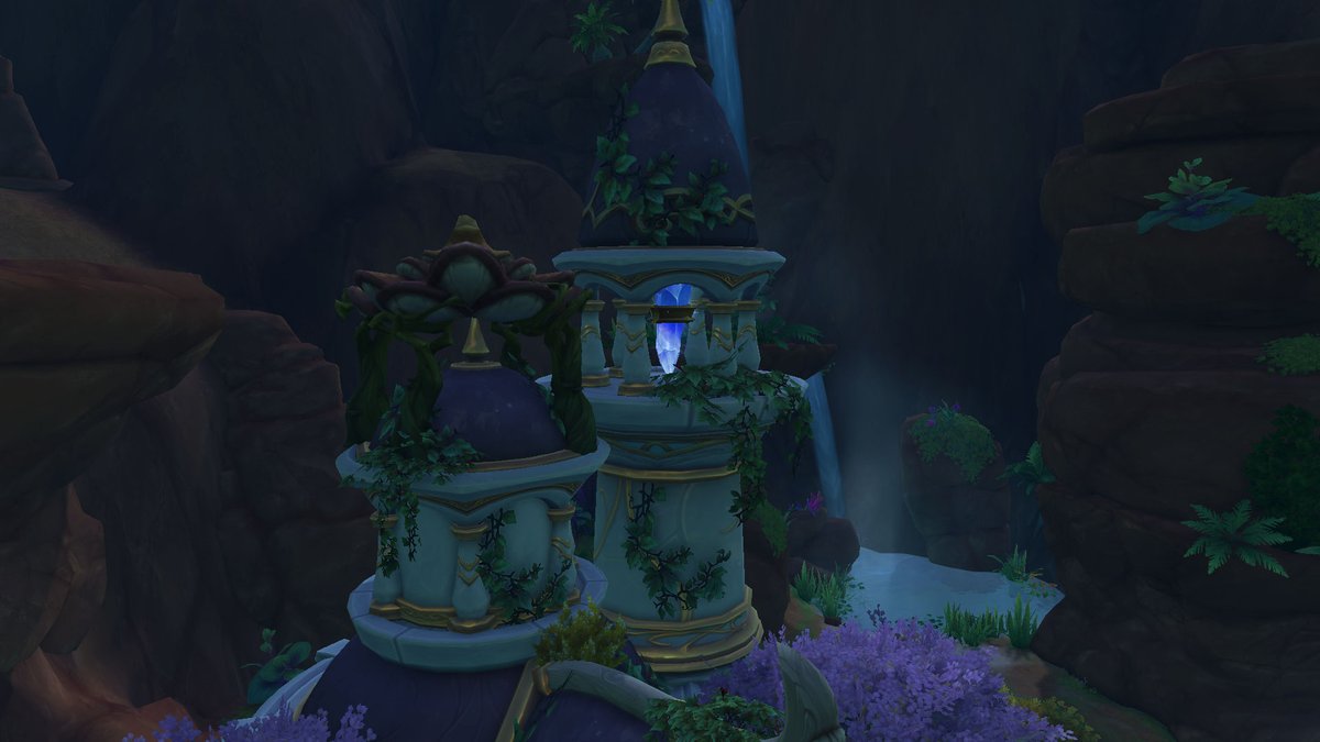 AvaSaurus22's tweet photo. My new exterior just in time for #FrontDoorFriday
@Warcraft 

A Silvermoon estate overgrown with lightbloom and a rag tag group of toons 

#worldofwarcraft #warcrafthousing #wowhousing https://t.co/rNU34sKWtO