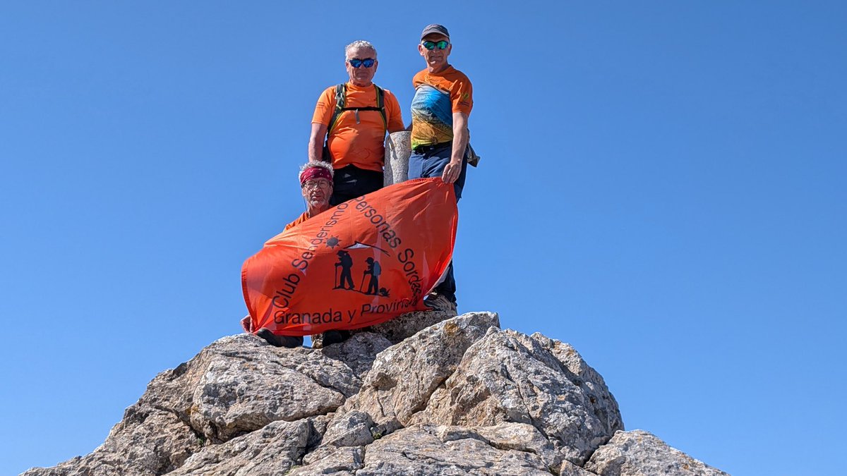 Club de Montañismo de Personas Sordas de Gr ASOGRA tweet media