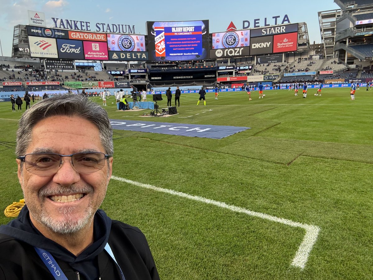 TicketManager's tweet image. The TicketManager team had a busy week. 

⛳ At RBC Heritage with partners on the course
 ⚽ Yankee Stadium with NYCFC and Yankees partners. 
⚾ Citi Field watching the Mets break their skid.
 🍽️ Lunch with Broadridge. 

Get out from behind the screen. #BeThere #TicketManager