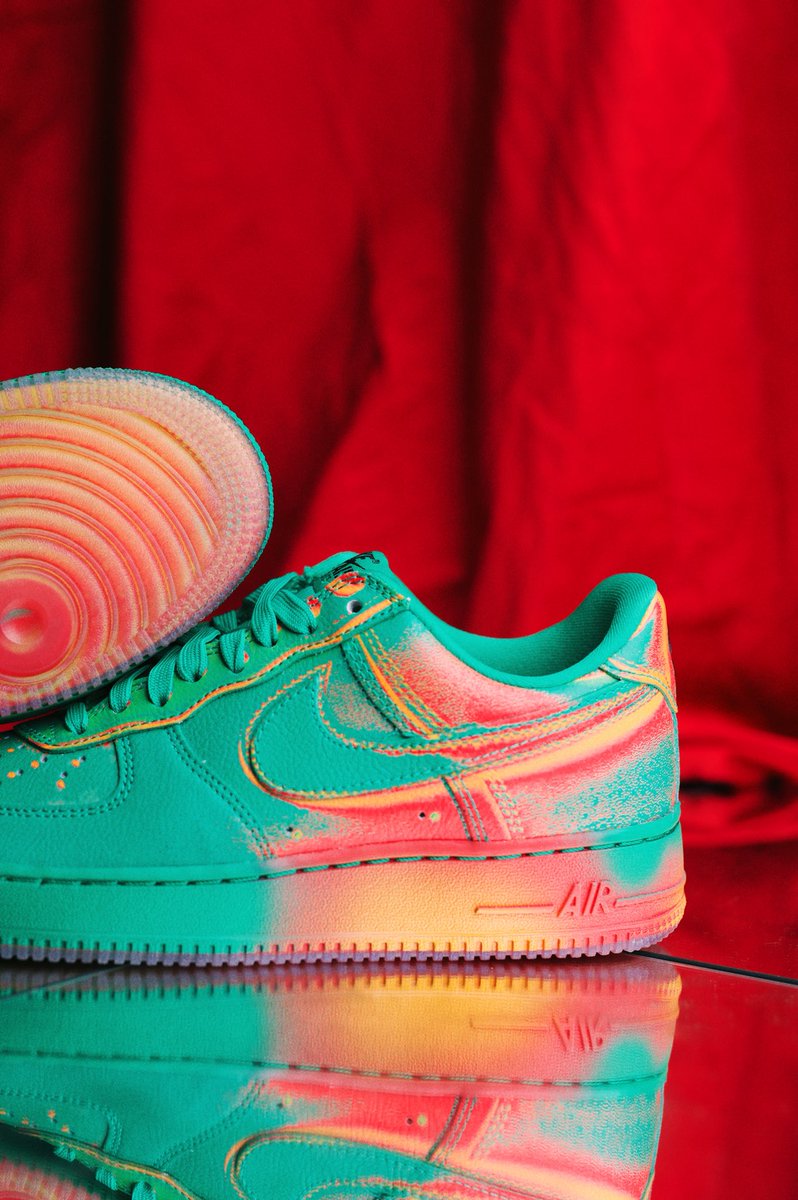 KickingItATX's tweet image. The Air Force 1 Low “Heat Map” 🗺️ 

Men’s 6-14 for $130 

Now available at kickingit.com, San Antonio &amp;amp; ATX 🛍️

📍San Antonio 
842 NW Loop 410 suit 103
Park North Shopping Center 

📍Austin 
3200 Palm Way suit 156
Domain NorthSide 

#kickingit #nike #airforce1 #heatmap