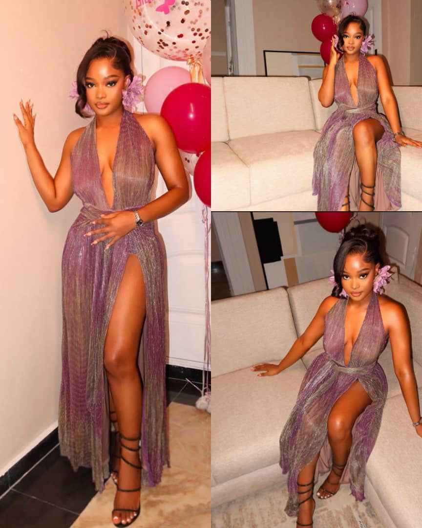 theglitterati21's tweet image. High slit maxi dress 

📌 S M L fits XL

📌 58,000