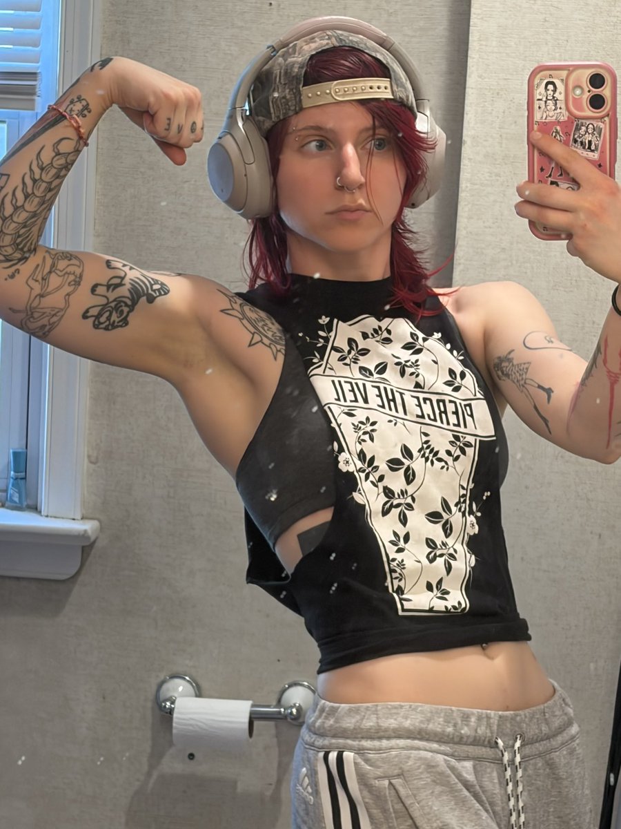 fruiteas :3 🩷🤍🧡 tweet media