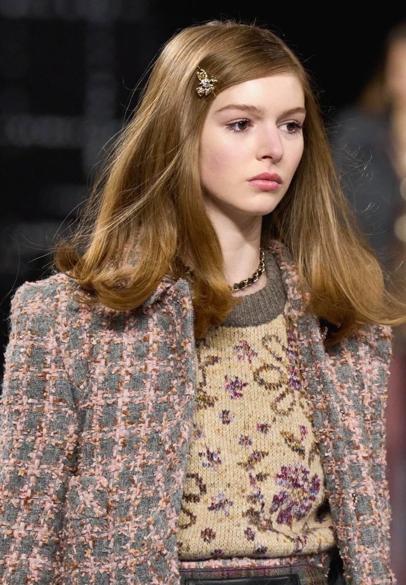 ميشا | FASHION tweet media