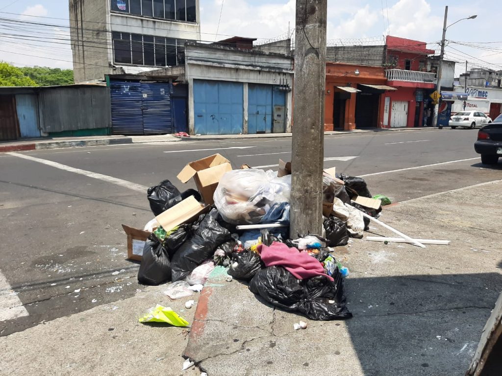 KEVIN™ tweet media