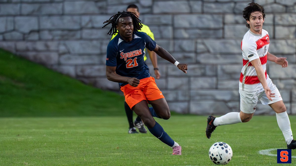 CuseMSOC's tweet image. Couldn’t be happier to be back on the pitch again🏟️

#DareToDream