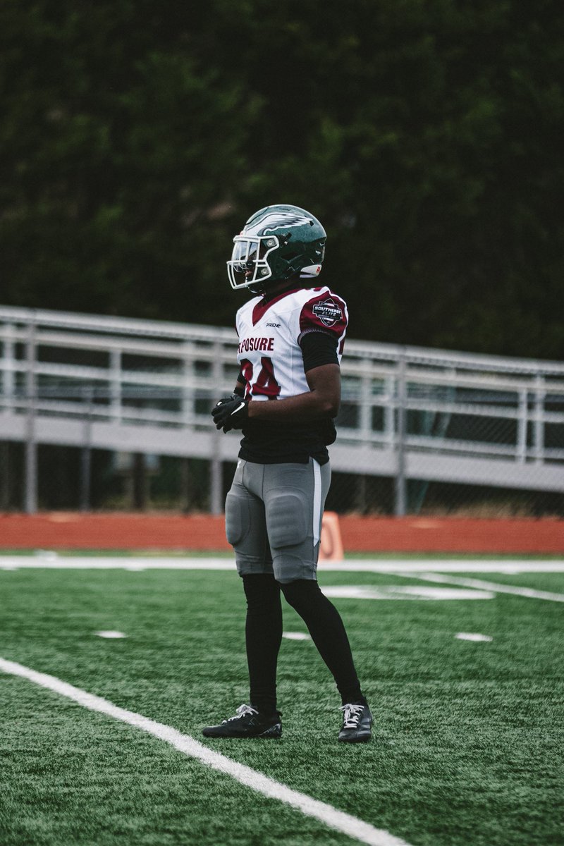Jaden Nicolas C/O 27 5’11 185 S tweet media