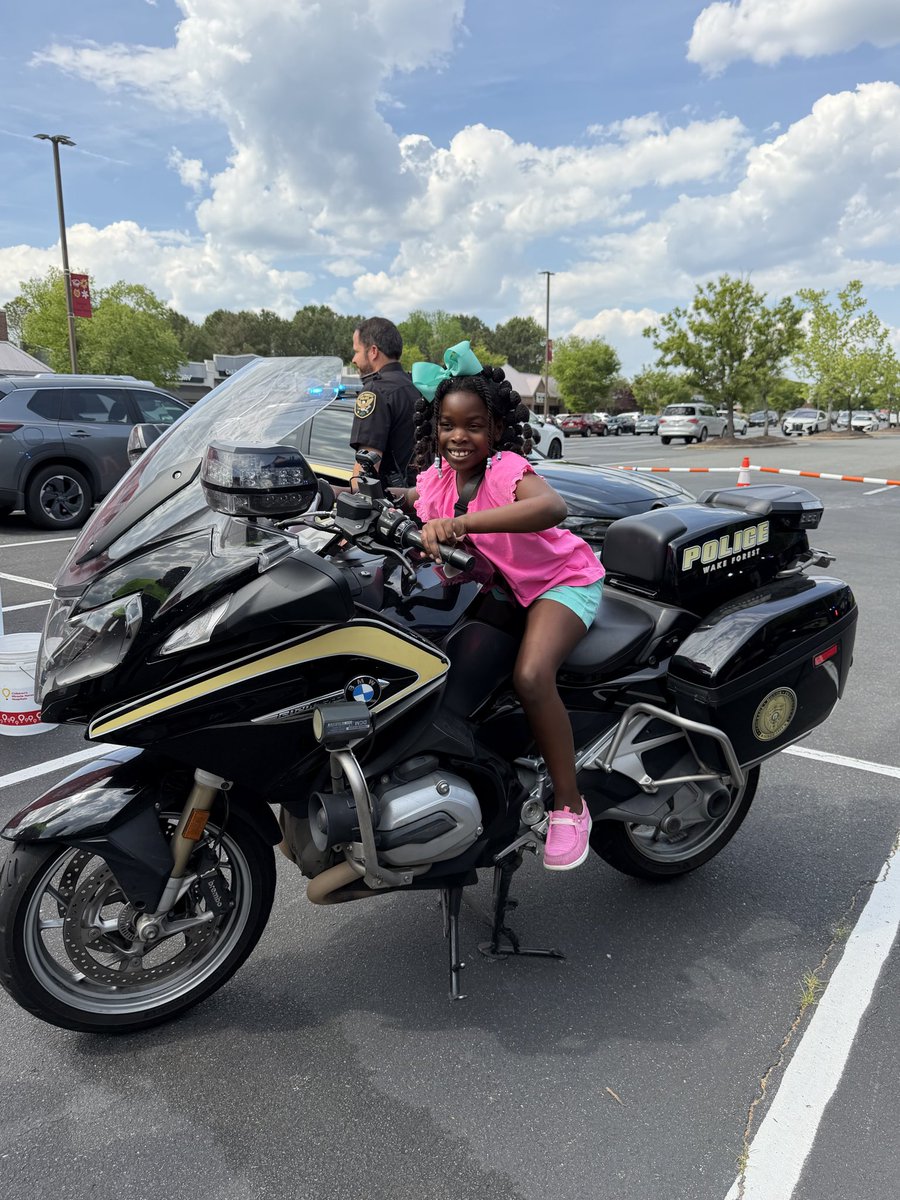 Wake Forest Police tweet media