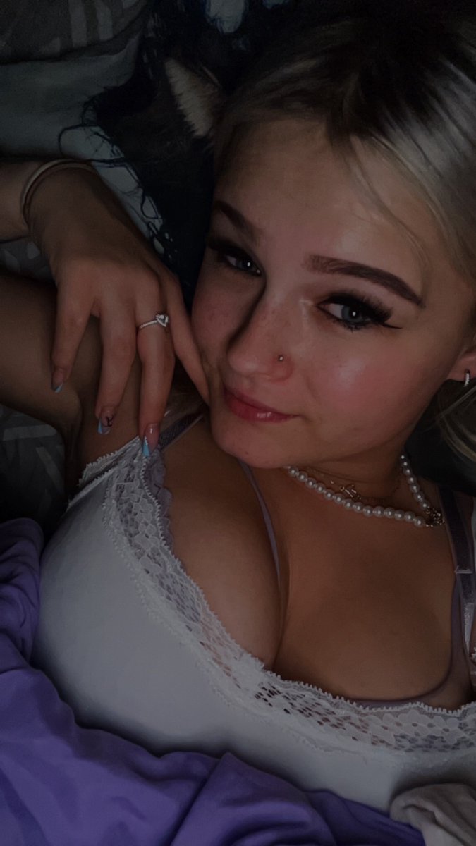 Ava sophie parker tweet media