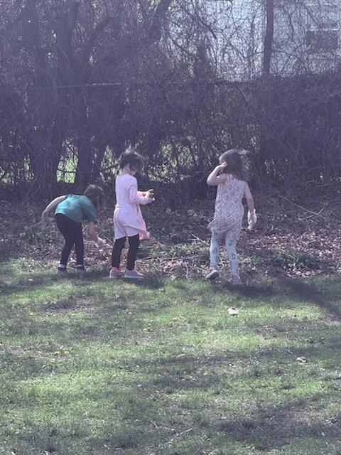 DavidJHuber's tweet image. Gotta love our #Kindergarten leadership.  While outside during recess they wanted to help clean up for #ArborDay2026 to make our school a more beautiful place to be!  #CWhawks