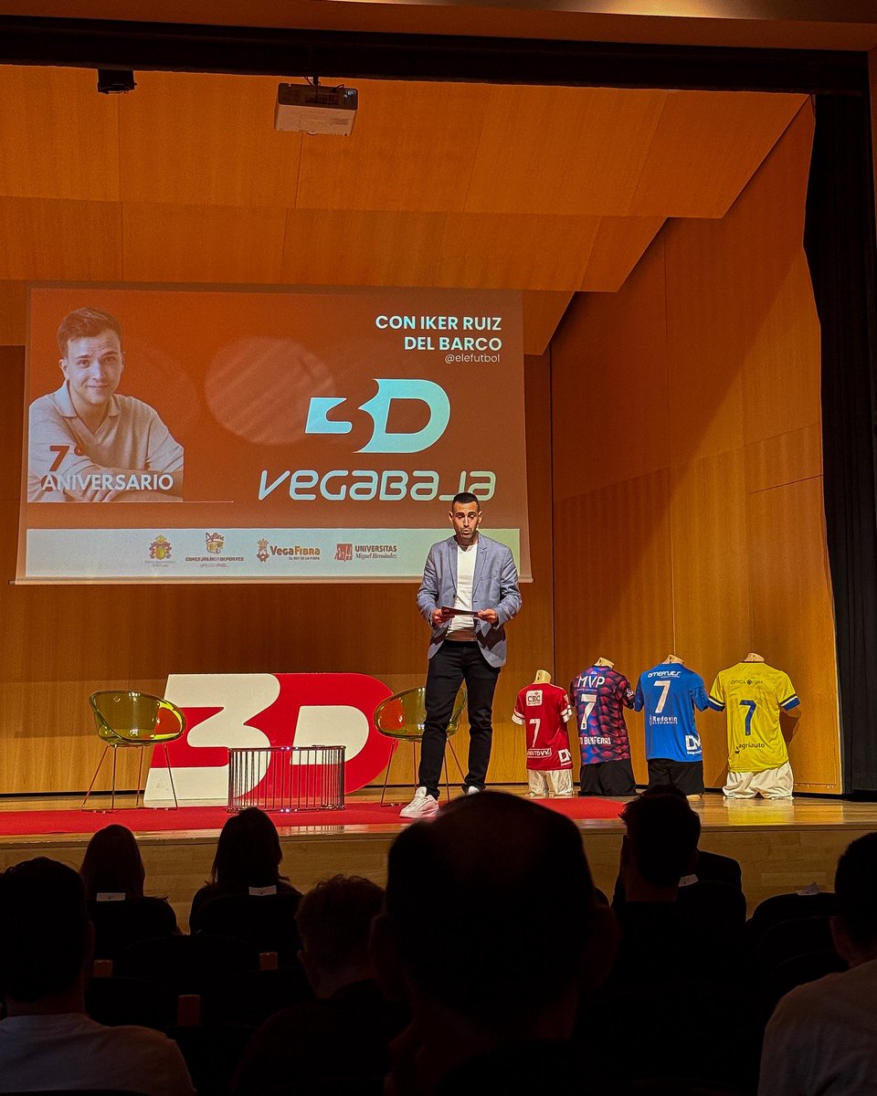 ¡Desde el Orihuela C.F. queremos felicitar a <a href="/3DVegaBaja/">3D Vega Baja</a> por su 7º Aniversario!🎁📰

𝐆𝐫𝐚𝐜𝐢𝐚𝐬 𝐩𝐨𝐫 𝐜𝐮𝐛𝐫𝐢𝐫 𝐥𝐚 𝐚𝐜𝐭𝐮𝐚𝐥𝐢𝐝𝐚𝐝 𝐝𝐞𝐥 𝐝𝐞𝐩𝐨𝐫𝐭𝐞 𝐝𝐞 𝐥𝐚 𝐜𝐨𝐦𝐚𝐫𝐜𝐚 𝐜𝐚𝐝𝐚 𝐝𝐢́𝐚. 💛💙