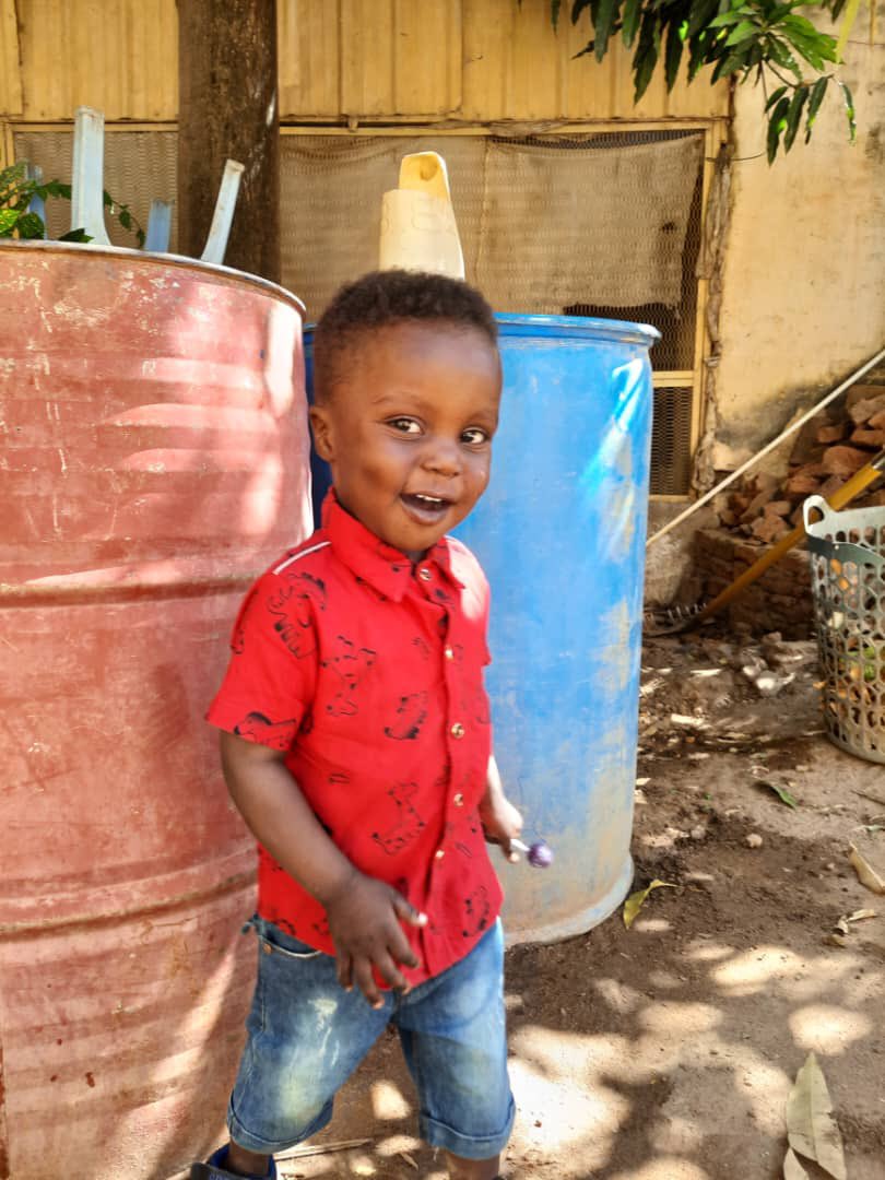 Hello x community 
Genocide in Darfur is ongoing, I am trying to rescue my family before it’s too late

please support my family’s gfm by donating or sharing. Every bit of help makes a big difference.

gofund.me/a8dafe9fa