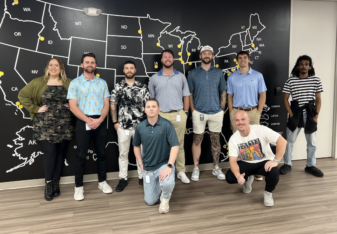 Priority1Inc's tweet image. Great vibes. Great people. Great pattern game. That's Priority1 on Pattern Day Friday. #Transport #Logistics #FreightBrokerage