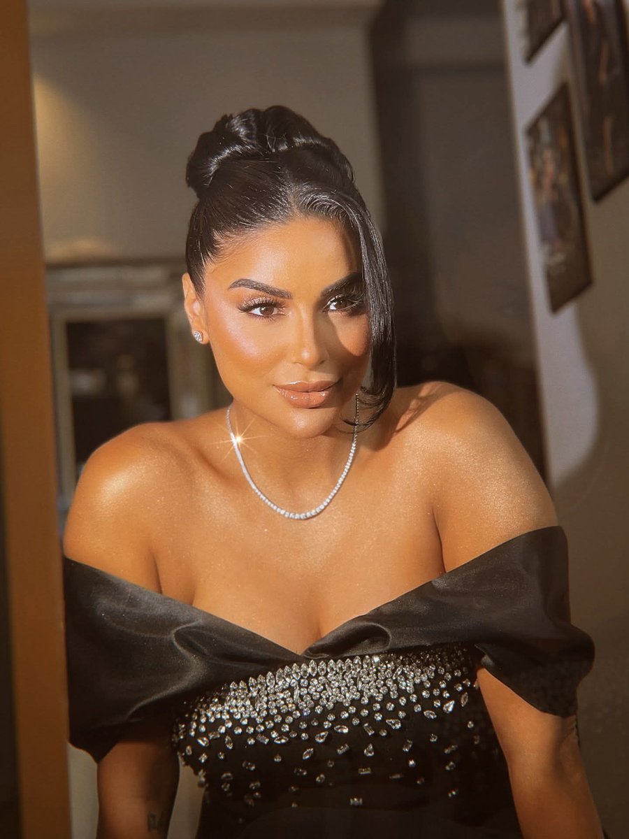 فنانات نار tweet media