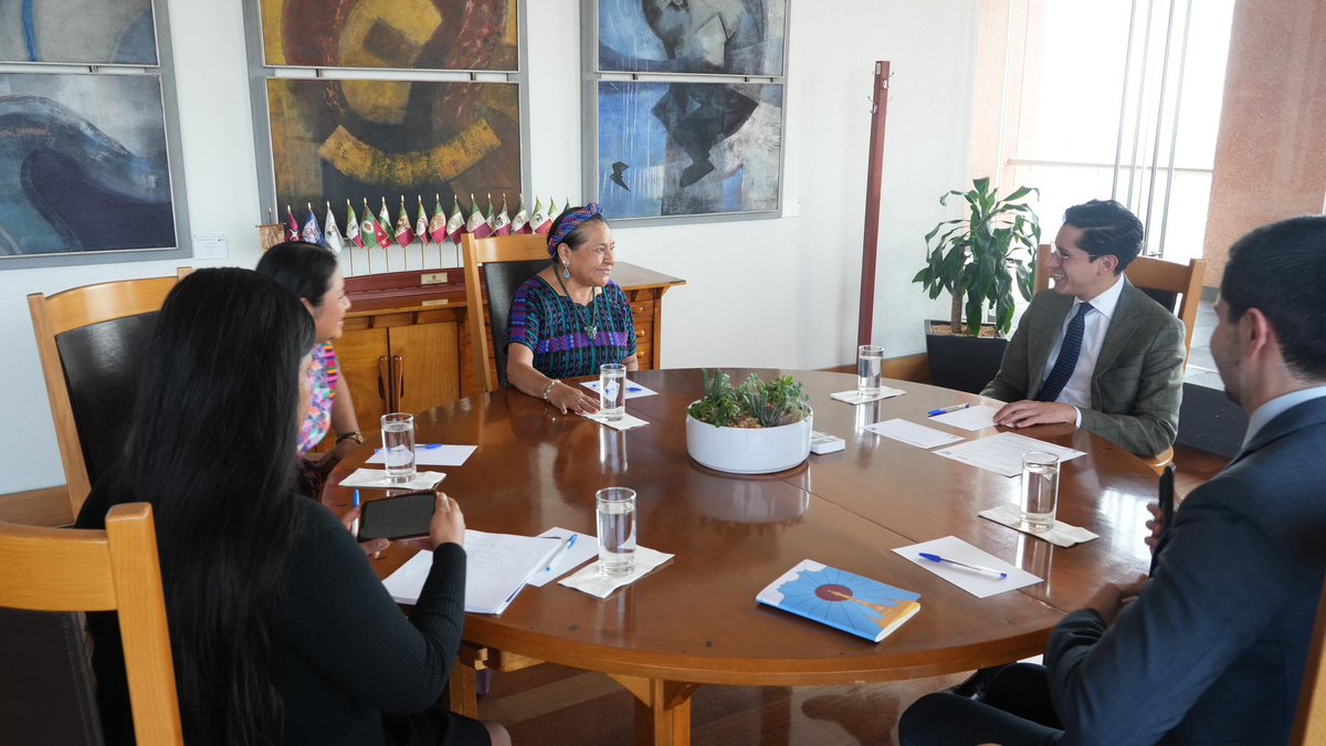 Rigoberta Menchú Tum tweet media