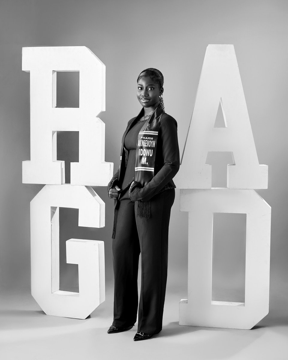 Adekanmbii📸📊 tweet media