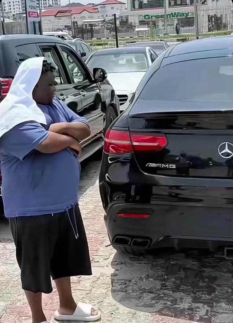 ODD PROFESSOR tweet media