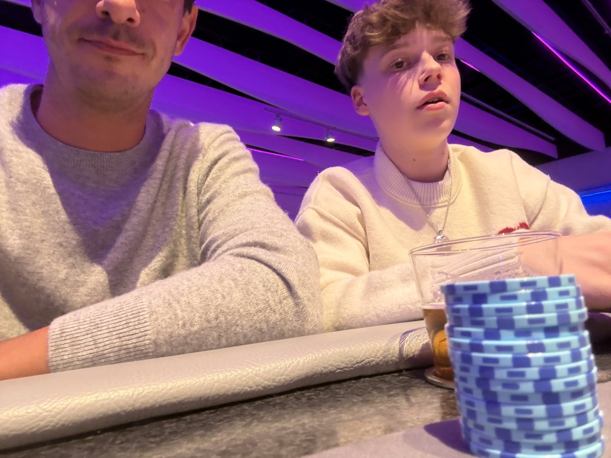 Carlitosway tweet media