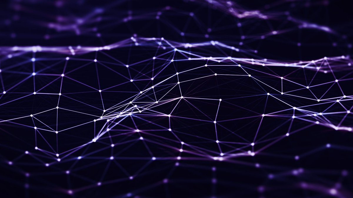 Urban telecom networks face exponential frequency-assignment complexity—36 towers already mean 68B configs. Fire Opal optimization solver on <a href="/IonQ_Inc/">IonQ</a> Forte reduced interference by 62.5%, showing quantum optimization for real-world scale problems. 
Blog: buff.ly/TRbYnK2