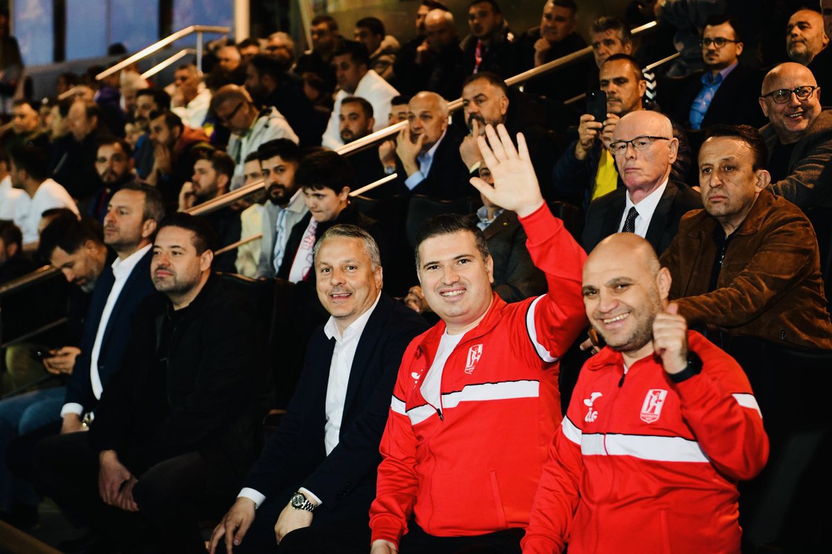 Tayfun Canlı tweet media