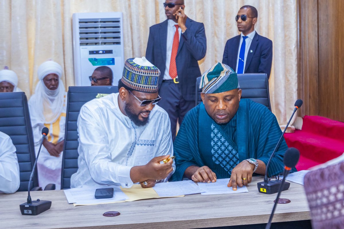 Dr_A_Mustapha's tweet photo. Returning to the Aliko Dangote University Of Science and Technology - Adustech Wudil, for an official assignment today carries a meaning I cannot ignore. I was pleased to join the Honourable Minister of Innovation, Science and Technology, Dr. @KingsleyUdehSAN, to flag off a 2MW solar mini-grid project and commission 200 solar-powered streetlights.

These projects, delivered through the ECN, are aimed at strengthening energy access, improving safety, and supporting innovation within the university environment. The mini-grid will enhance learning and research, while the solar streetlights will improve security and extend productive hours on campus.

As an alumnus of the Faculty of Engineering, it is a profound honour to return in this capacity and contribute to the same institution that shaped my foundation.

I am also deeply honoured by the recognition bestowed on me by the Vice-Chancellor, Professor Musa Tukur Yakasai, with an Outstanding Award, as well as the renaming of the Engineering Faculty Complex after me. I receive these honours with a strong sense of responsibility and a renewed commitment to do more.