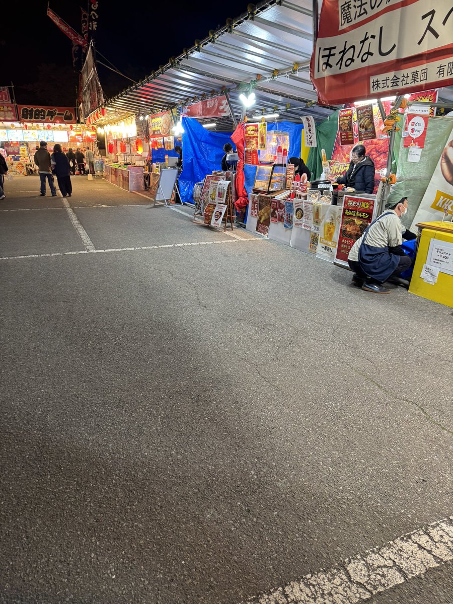 k........k tweet media