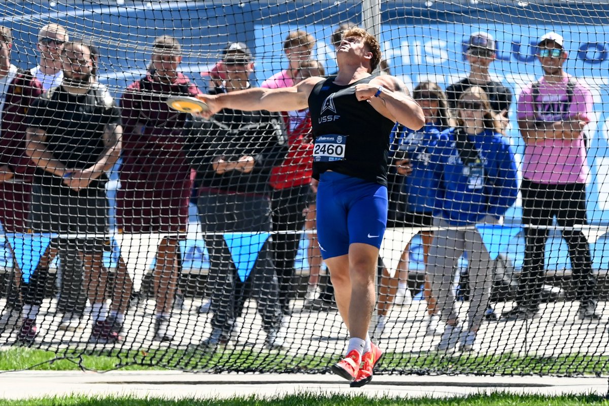AF_TFXC's tweet photo. Evan Keefe closed out the first session with a 56.03-meter throw [183-10] in the discus - a fourth-place throw just 0.07m off his PR! 💪 https://t.co/Dupj1scCuN