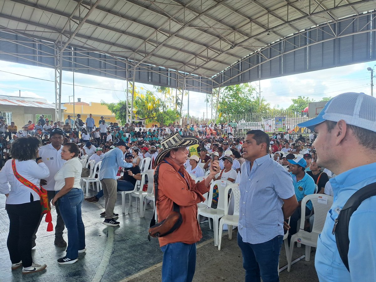 Nelson Rivera Pernett GerenteRuralMontería tweet media