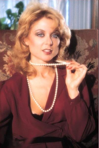 Nina Hartley® tweet media