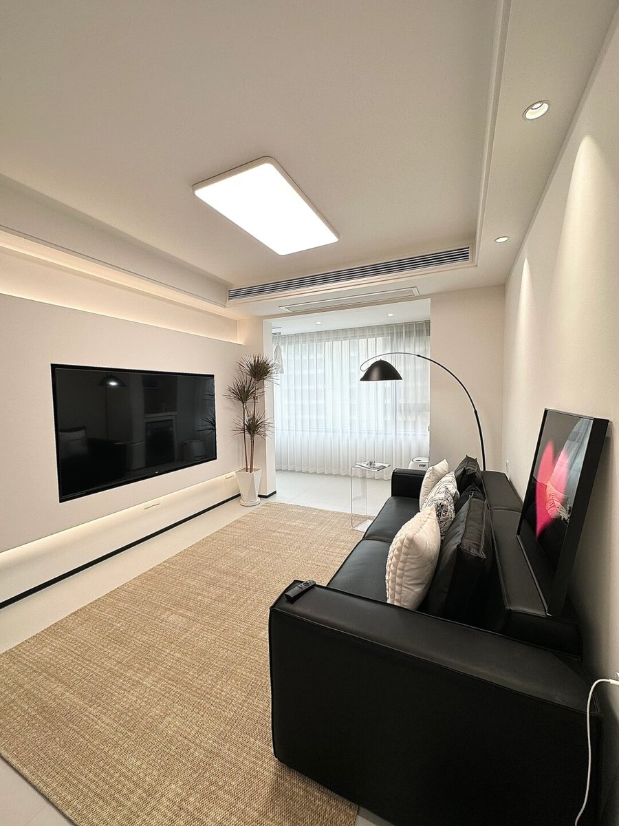 Léa Demarest tweet media