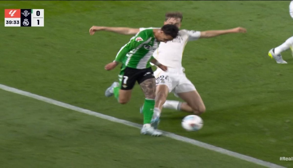 Jordan Alonso💙❤️ tweet media