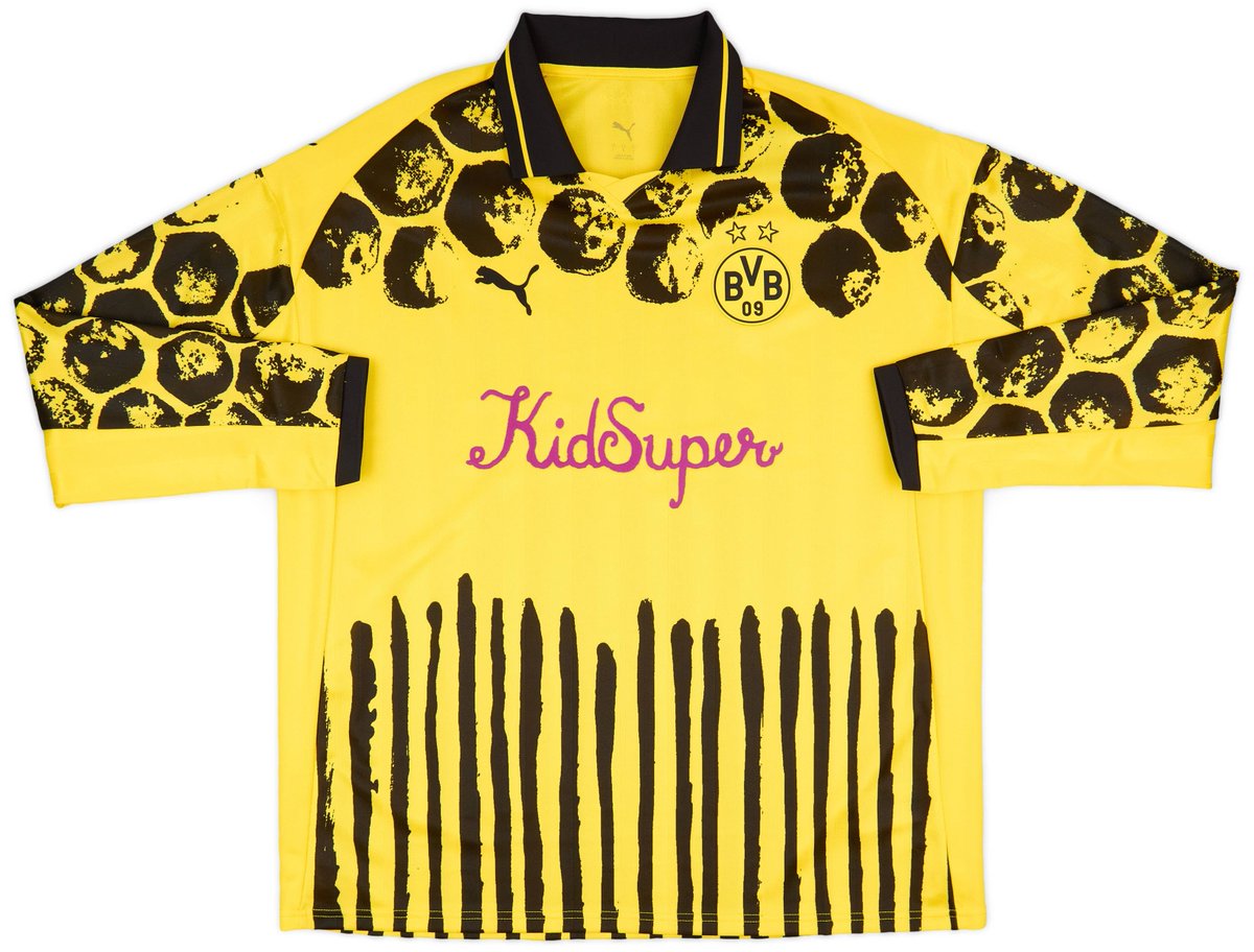 Thinking about buying this one second hand.. Thoughts?