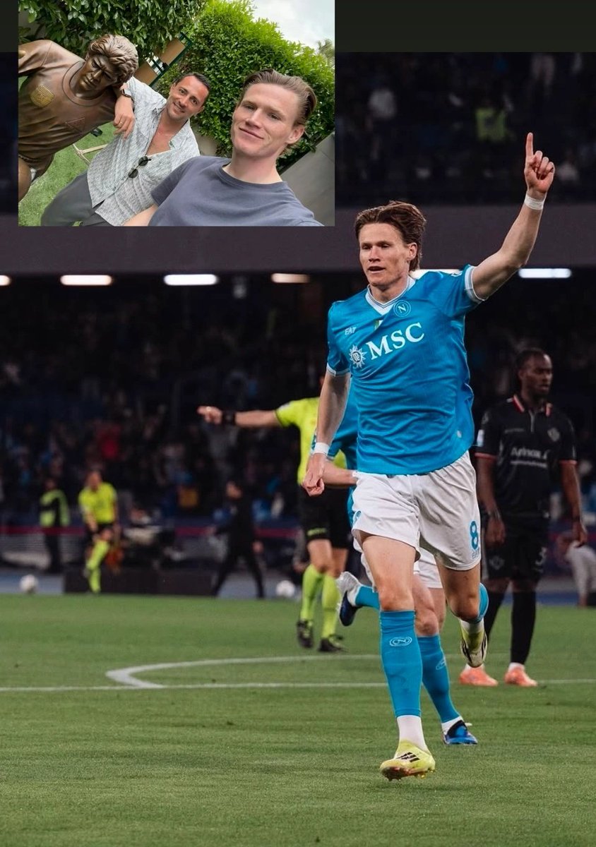 Anna Trieste tweet media