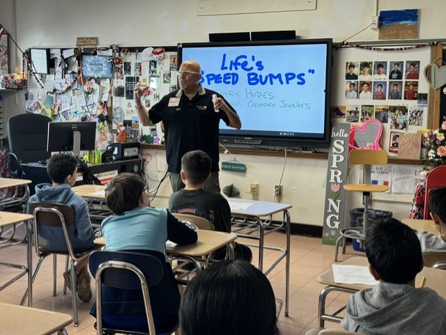 IslandtreesMMS's tweet photo. Career Day at ITMMS was a blast! π Huge thanks to our speakers for sharing stories of courage and grit. The biggest takeaway? Success is never a straight line. πβ¨ #CareerDay #ITMMS #StudentSuccess https://t.co/qCSIRdY6Ec