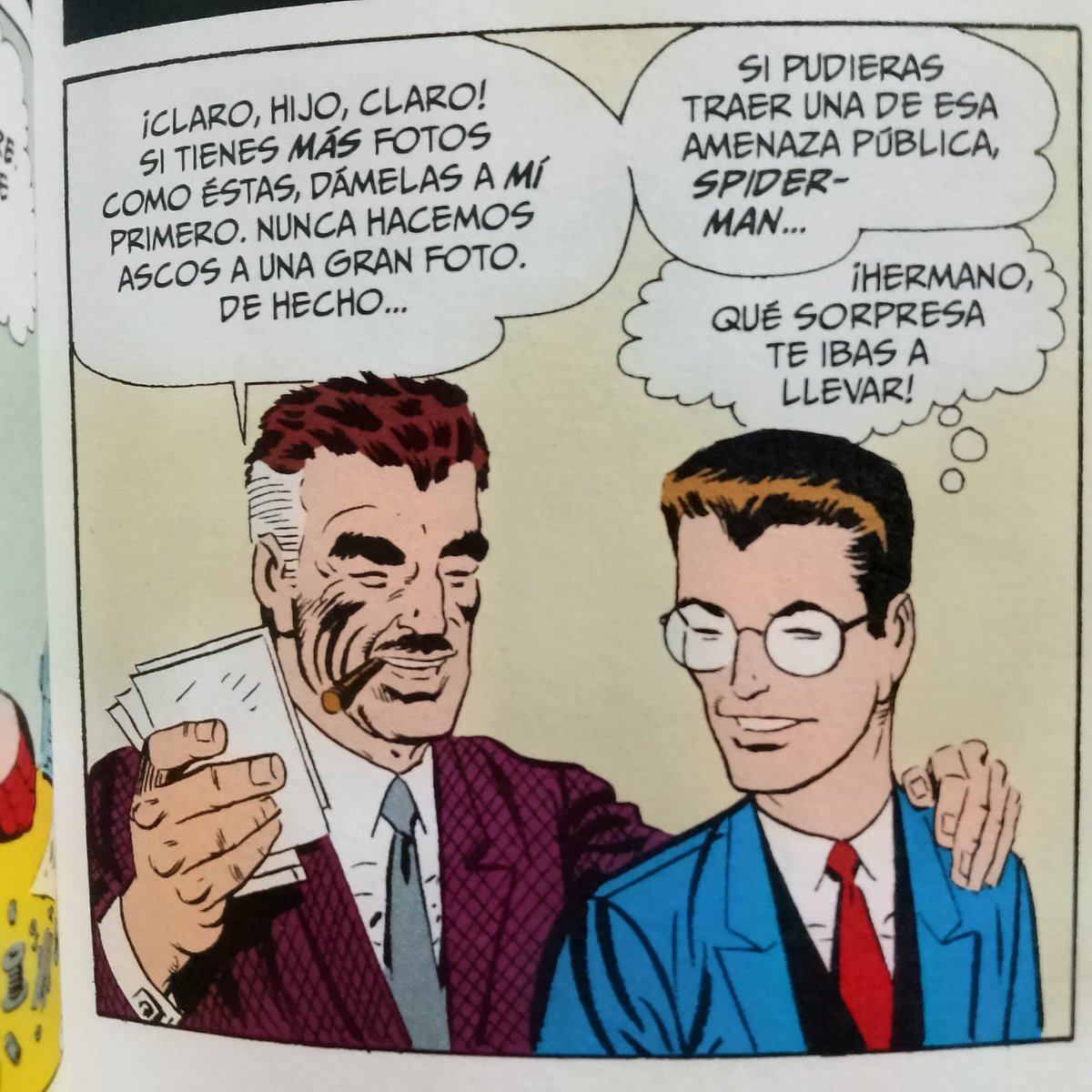 serllpez's tweet photo. Amazing Spider-Man #2, donde Peter Parker empieza a ganarse la vida vendiendo fotos de Spider-Man a J. Jonah Jameson, mientras el Buitre siembra el caos desde los cielos; además, también tenemos la aparición del Chapucero, un villano menor pero curioso. #amazingspiderman https://t.co/hrpwiqm8CI