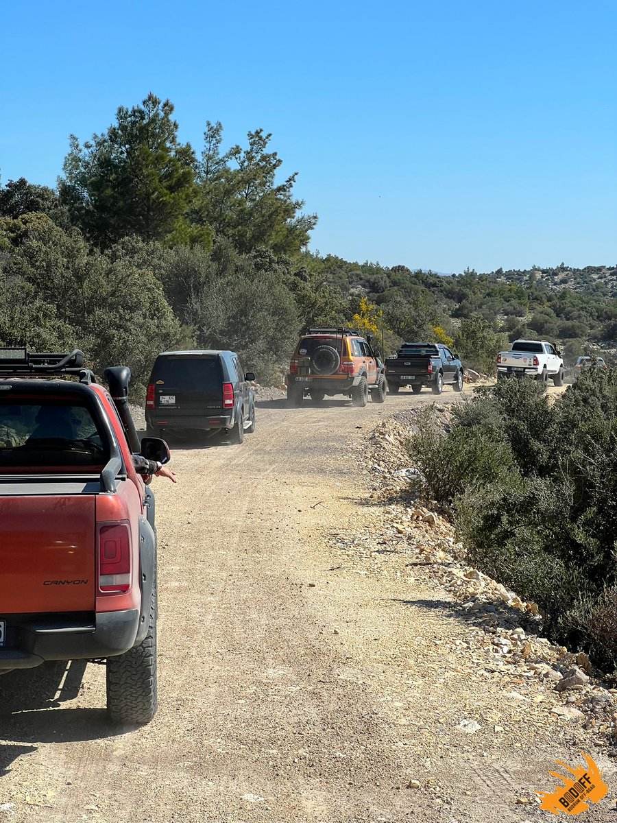 offroadbodrum's tweet image. “Zayıf halkalar güçlü bir zincir oluşturamaz.” ⛓️  

Kadın Gibi Off-Road / Bodrum 🛞
08.03.2026

#bodrum #offroad #offroadtürkiye #bodrumetkinlik #4x4 4x4offroad keşfetteyiz bodrumdayasam safari kar davet mitsubishi l200 nissan navara toyota dere tepe konvoy
