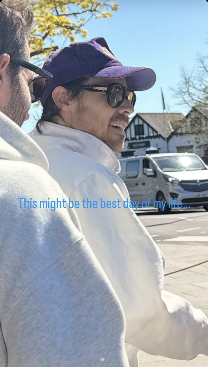 THEHLWORLD's tweet image. Harry with Tommy and Tom in Bedford today
©️ owner 
( April 24, 2026)
#hatrystyles #hs