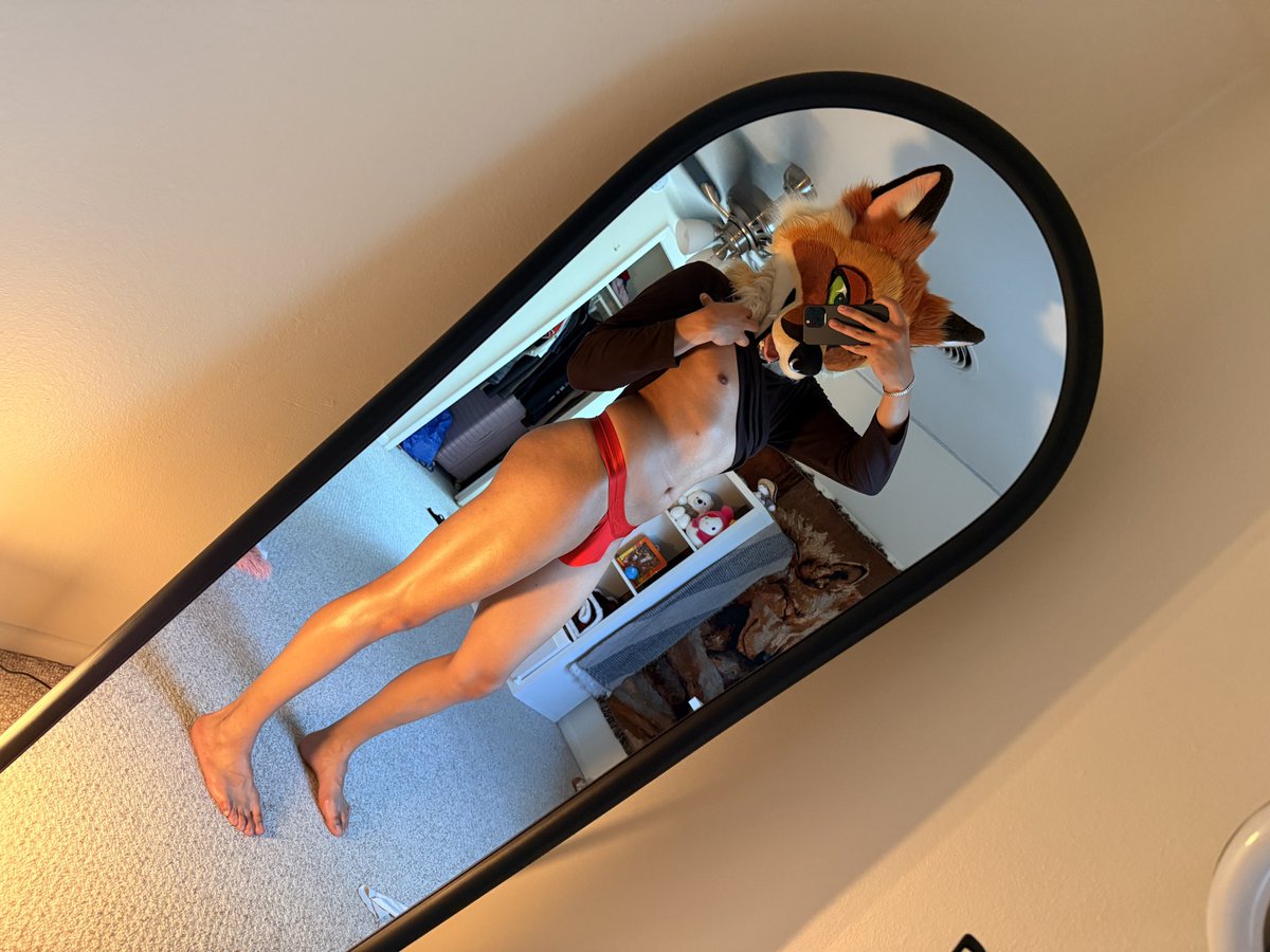 Miatassme but gay 🔜FWA tweet media