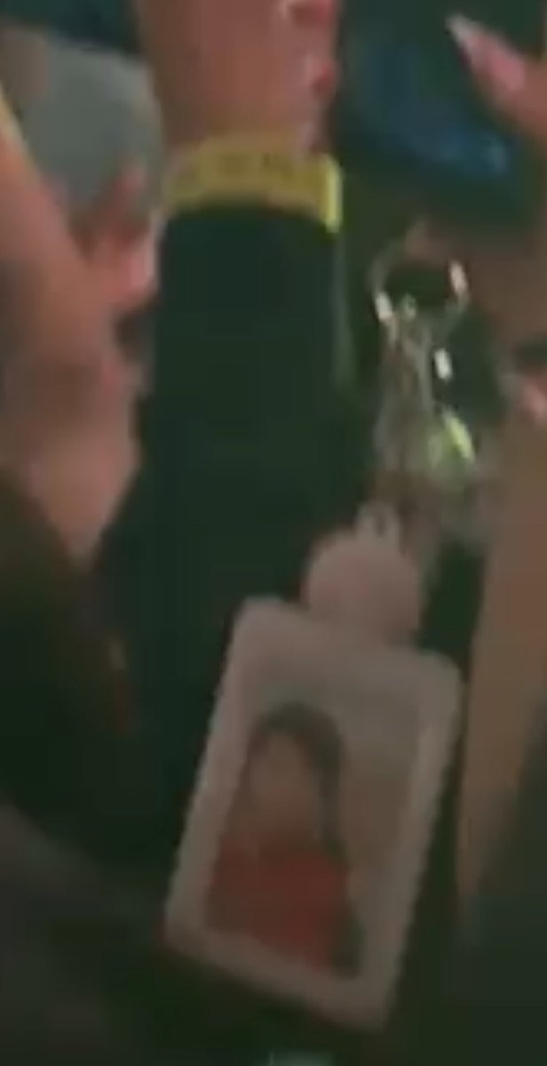 slpkdoll's tweet image. why are they literally everywhere.. 
spotted at bmth concert😭 #danandphil