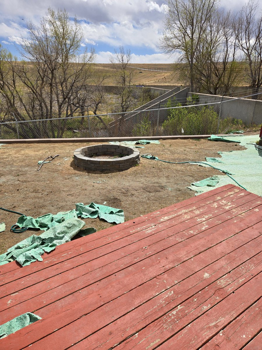 TripleMson's tweet photo. Whelp lesson learned! Do not buy Growtrax if you live in a windy state like Wyoming 1500sqft wasted and $500 down the drain, even after soaking for 1.5 hours. @Growtraxgrass https://t.co/qv7ONAwt8H