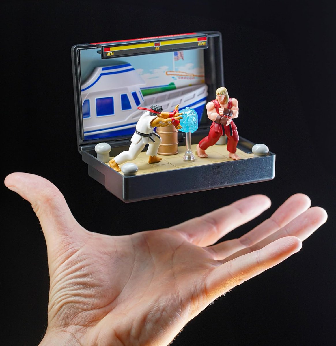 1UpGaming_GG's tweet image. Styled after the classic Super Street Fighter II game, this retro playset delivers a roundhouse kick of ‘90s nostalgia straight to your display shelf.

On sale now: amzn.to/4859ySB

#RetroGaming #StreetFighter #GameDev