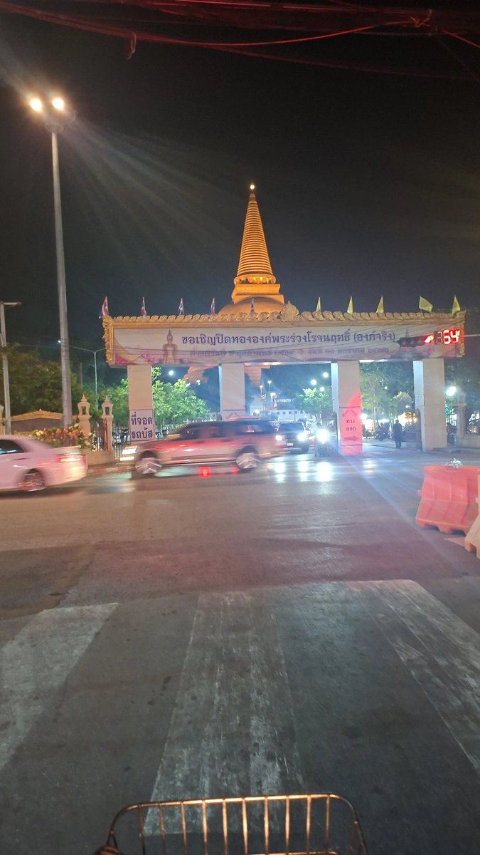 แข่น้อย 🐊 tweet media